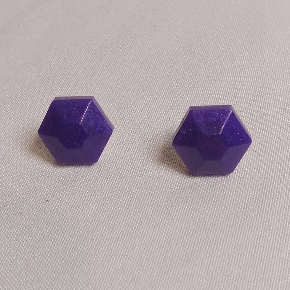 5/$25 Hexagon Purple Stud Earrings